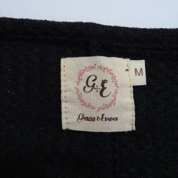 Grace and Emma Women Black Long Sleeve Leopard Print Balloon Sleeve Top Size M - Picture 5 of 11